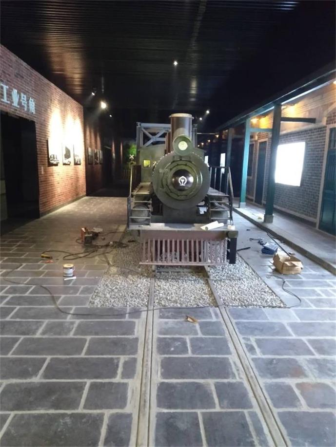 胡杨河市蒸汽火车模型